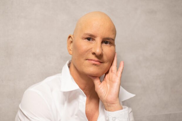hombre-en-tratamiento-gracias-a-elegir-seguro-medico